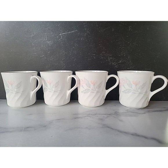 Vintage Corning USA 17 Cups And Saucers - Picture 9 of 10